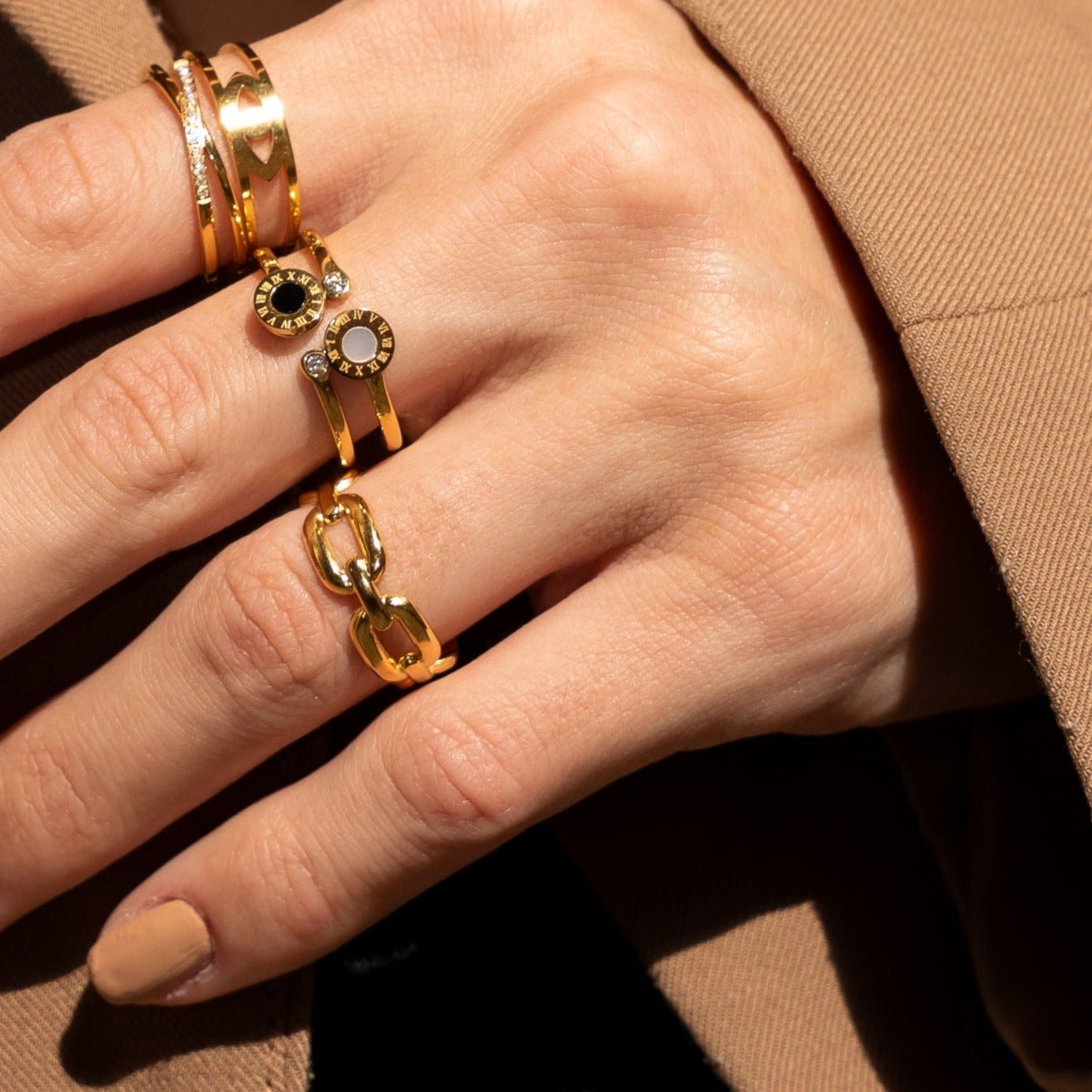 Adjustable Ring Link Plated in 18K Gold