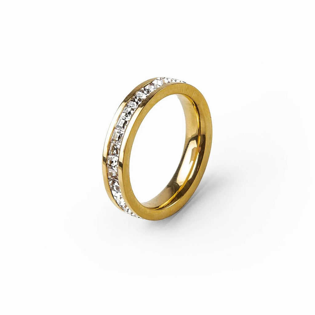 Brilliant Ring Plated in 18K Gold