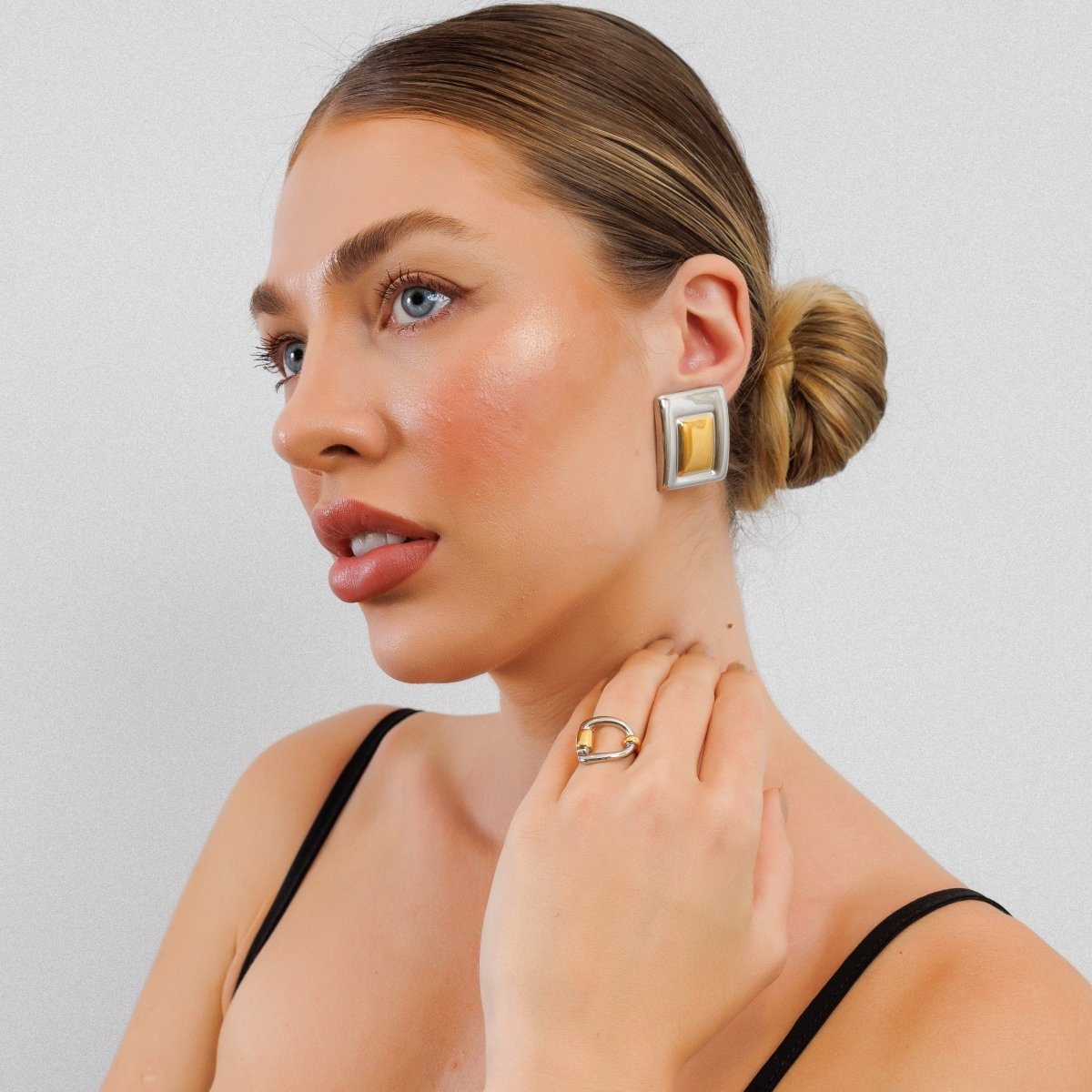 Adjustable Duo Link Ring with Gold and Silver Finish