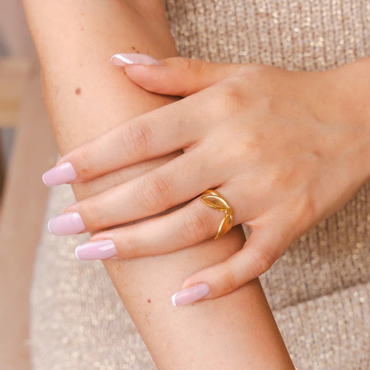 Adjustable Leaf Ring Gold Plated 18K