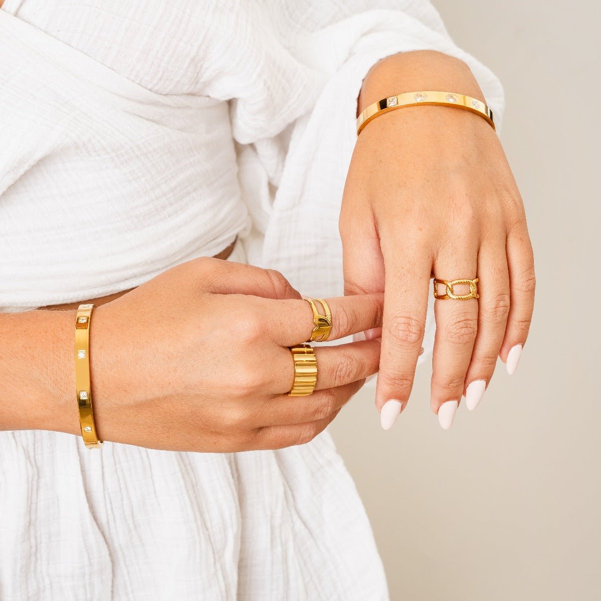 Gold-Plated Groove Ring 18k