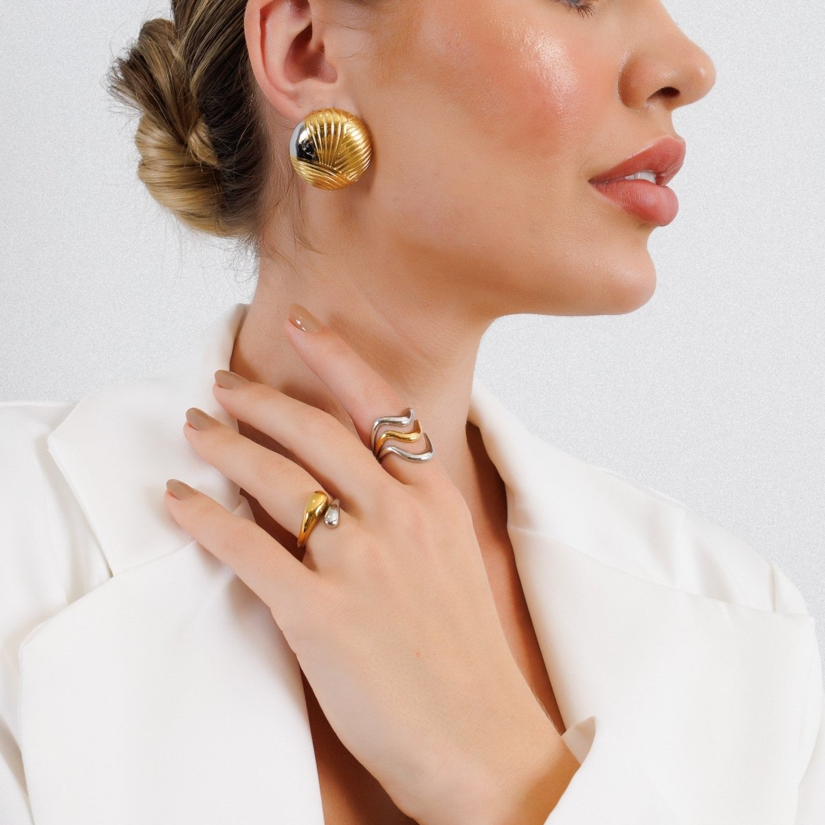 Adjustable Waves Ring with Gold and Silver Plating