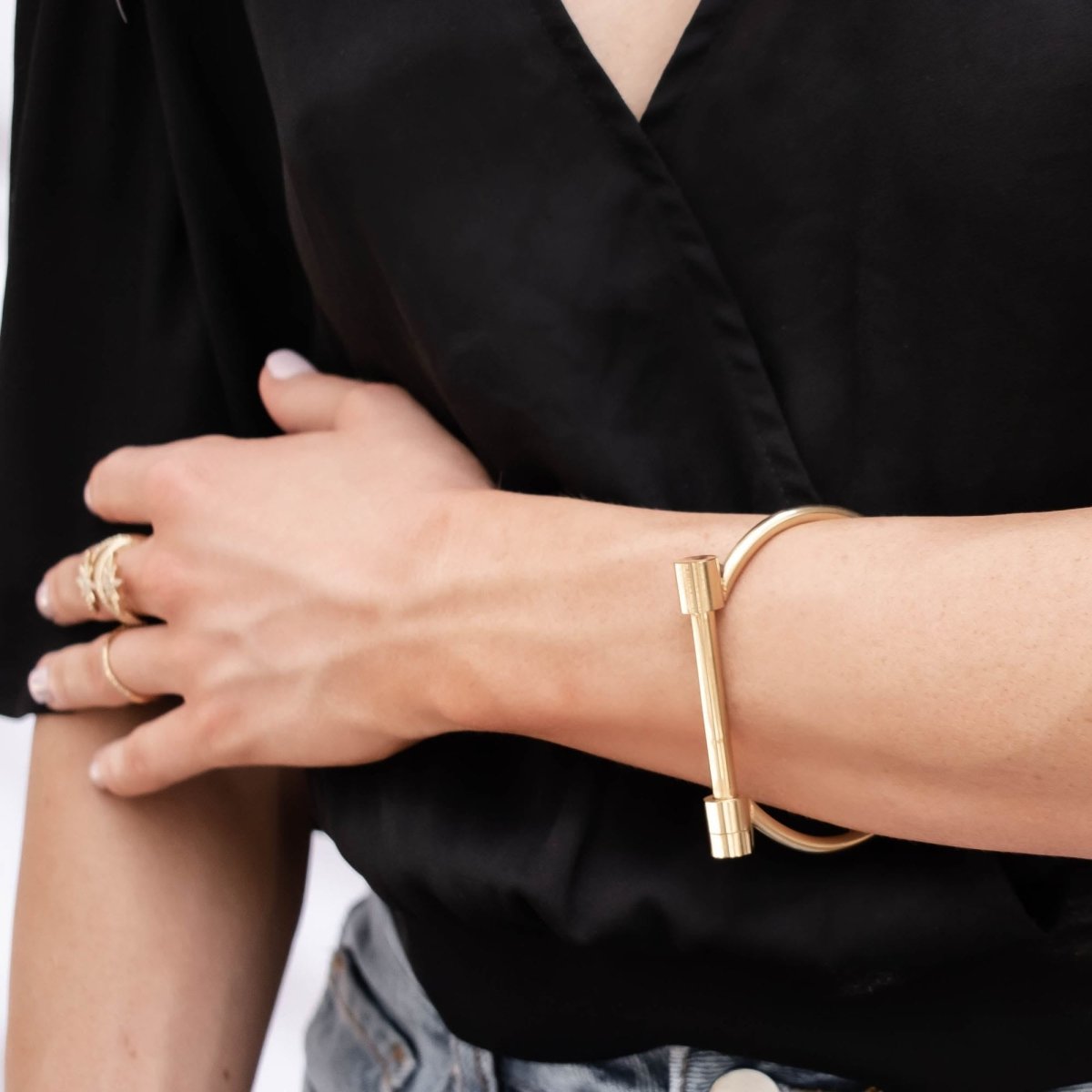 Screw Cuff Bracelet Plated in 18K Gold