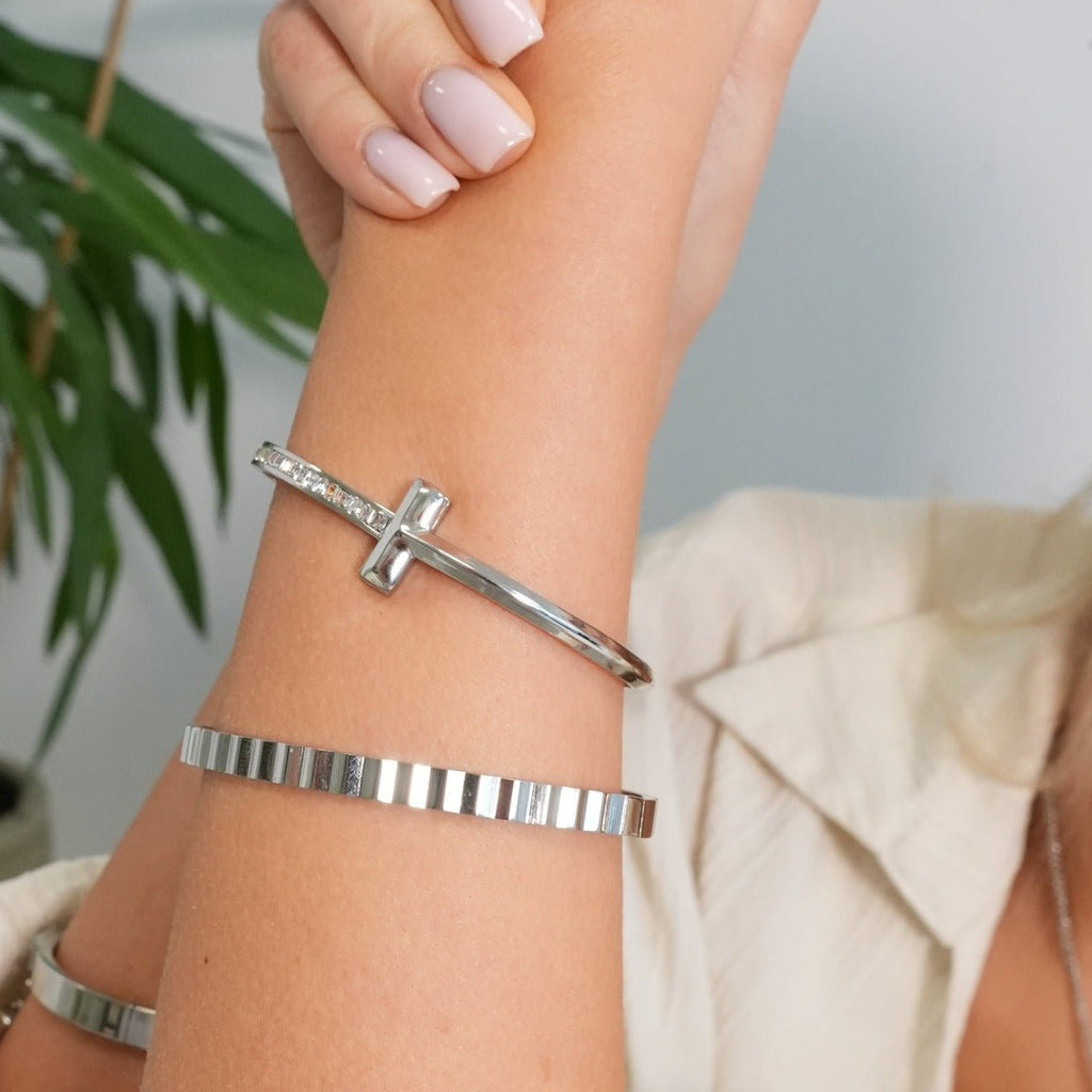 T-Bar Elegance Bracelet - Silver