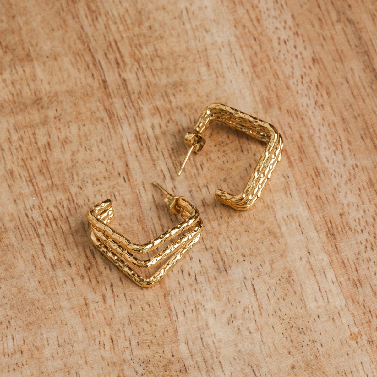 Amelie Triple Division Earrings Plated in 18K Gold