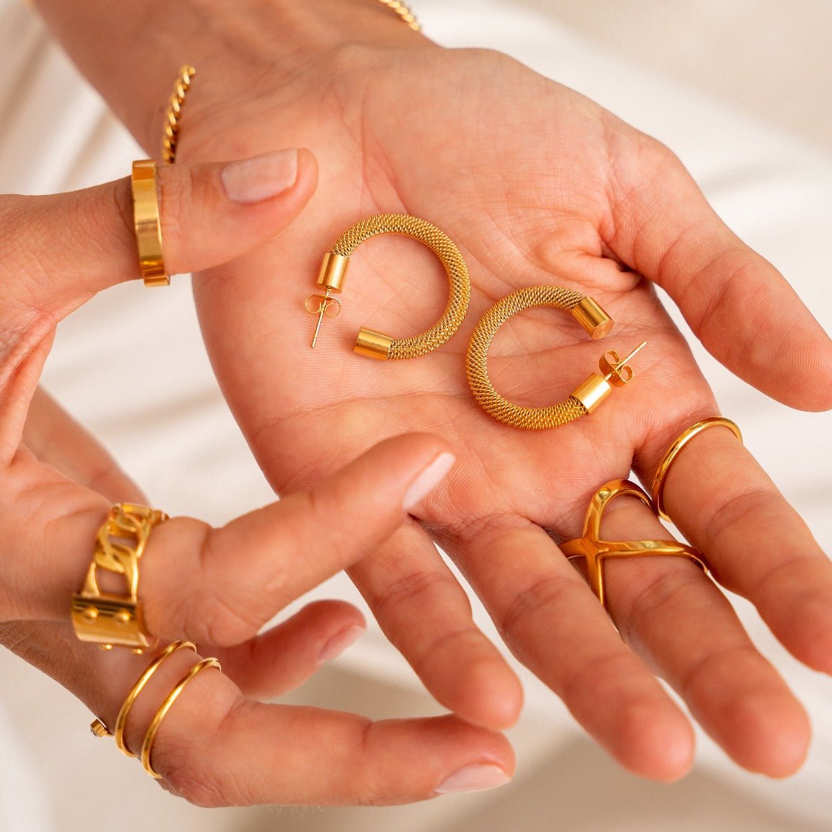 Isabella Hoop Earring Gold Plated in 18K