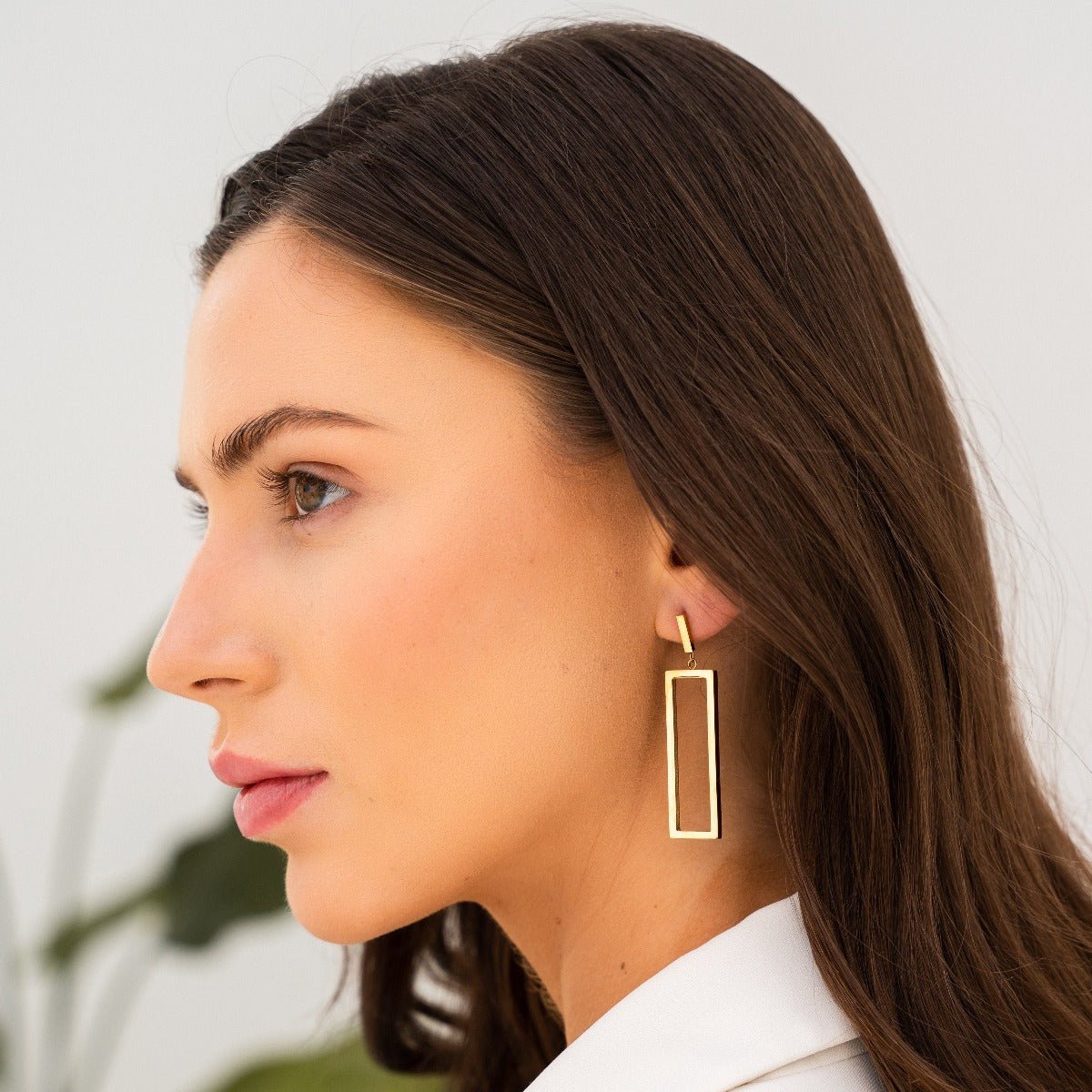 Diana Geometric Rectangular Earring Plated in 18K Gold