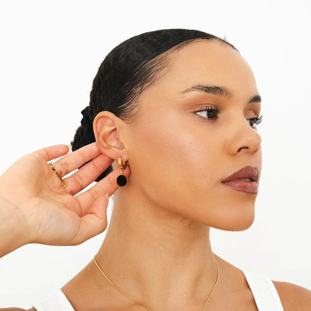 Noir Pendant Earring Plated in 18k Gold