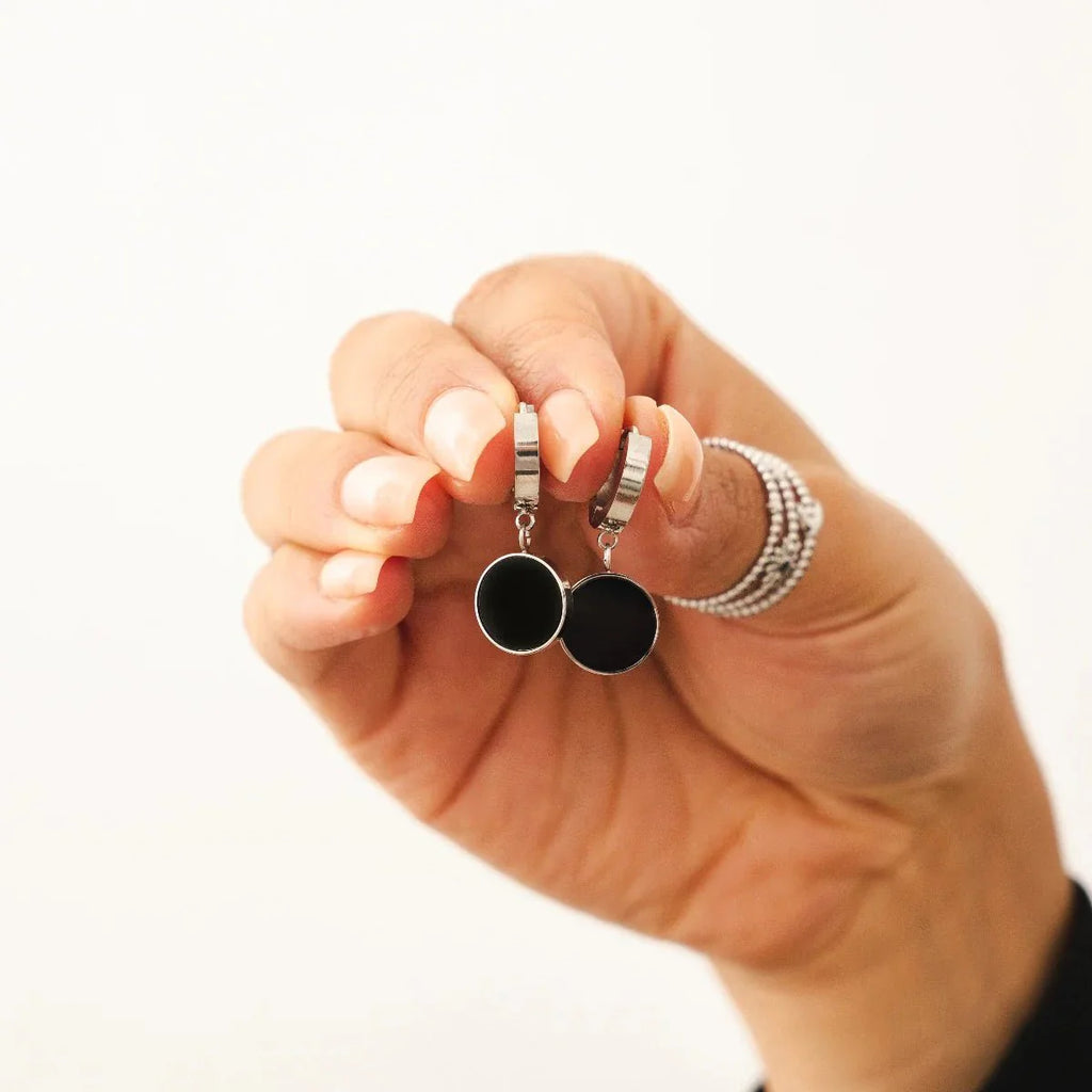 Noir Pendant Earring - Silver