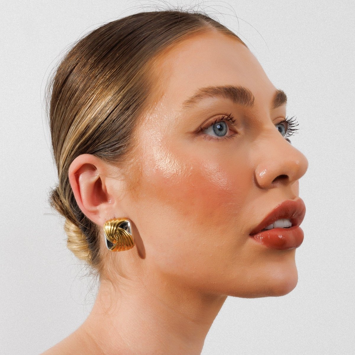 Spiral Square Earring with Gold and Silver Mix
