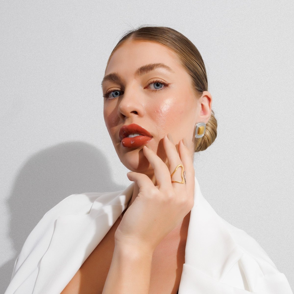 Square Lumière Earrings with Mixed Gold and Silver Finishes