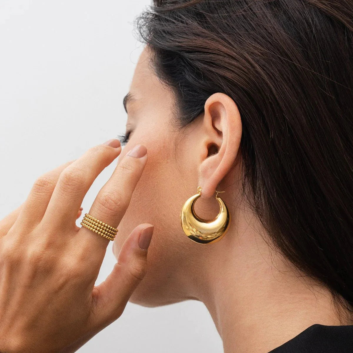 Bold Hoop Earrings Eva Plated in 18k Gold