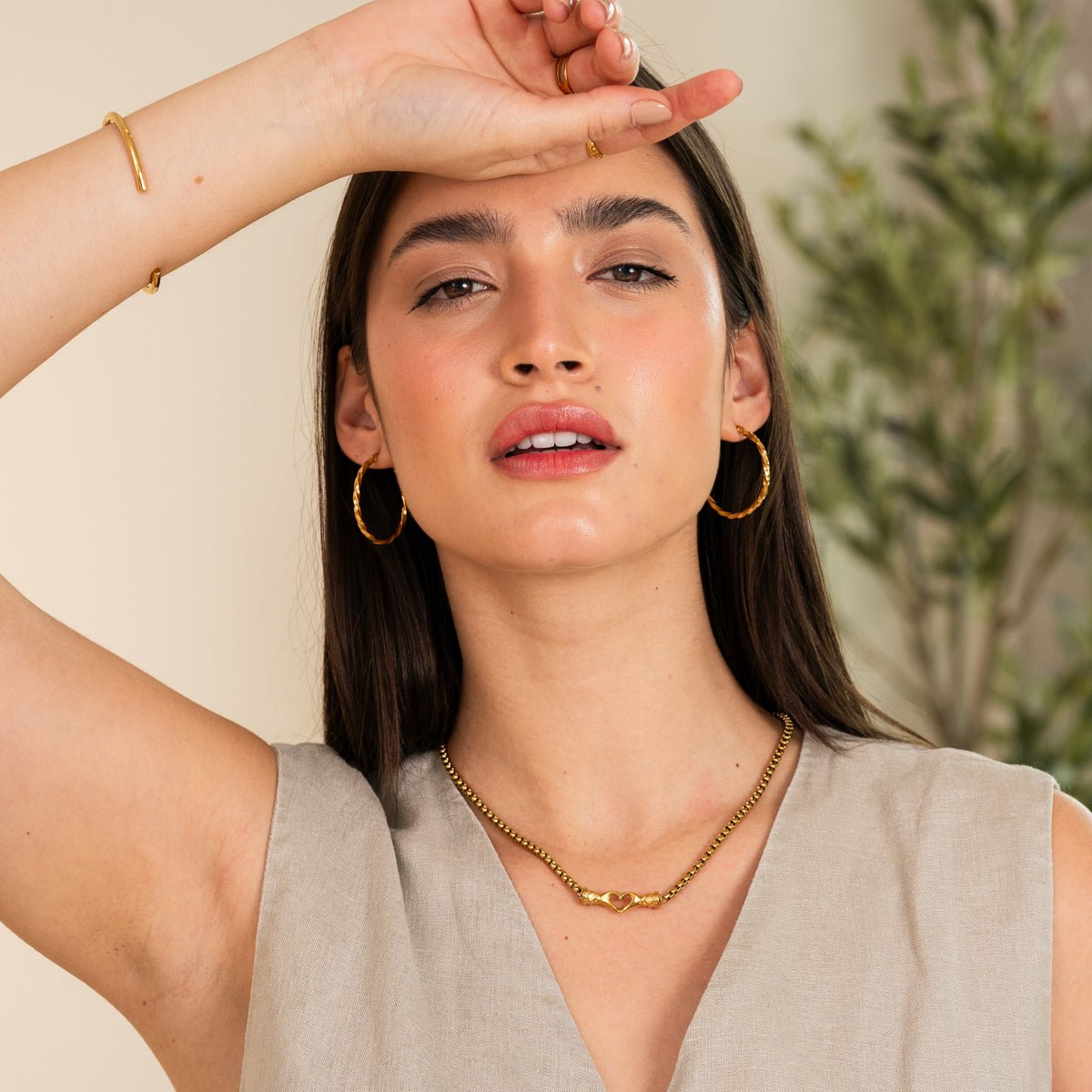 Amavi Necklace Plated in 18K Gold