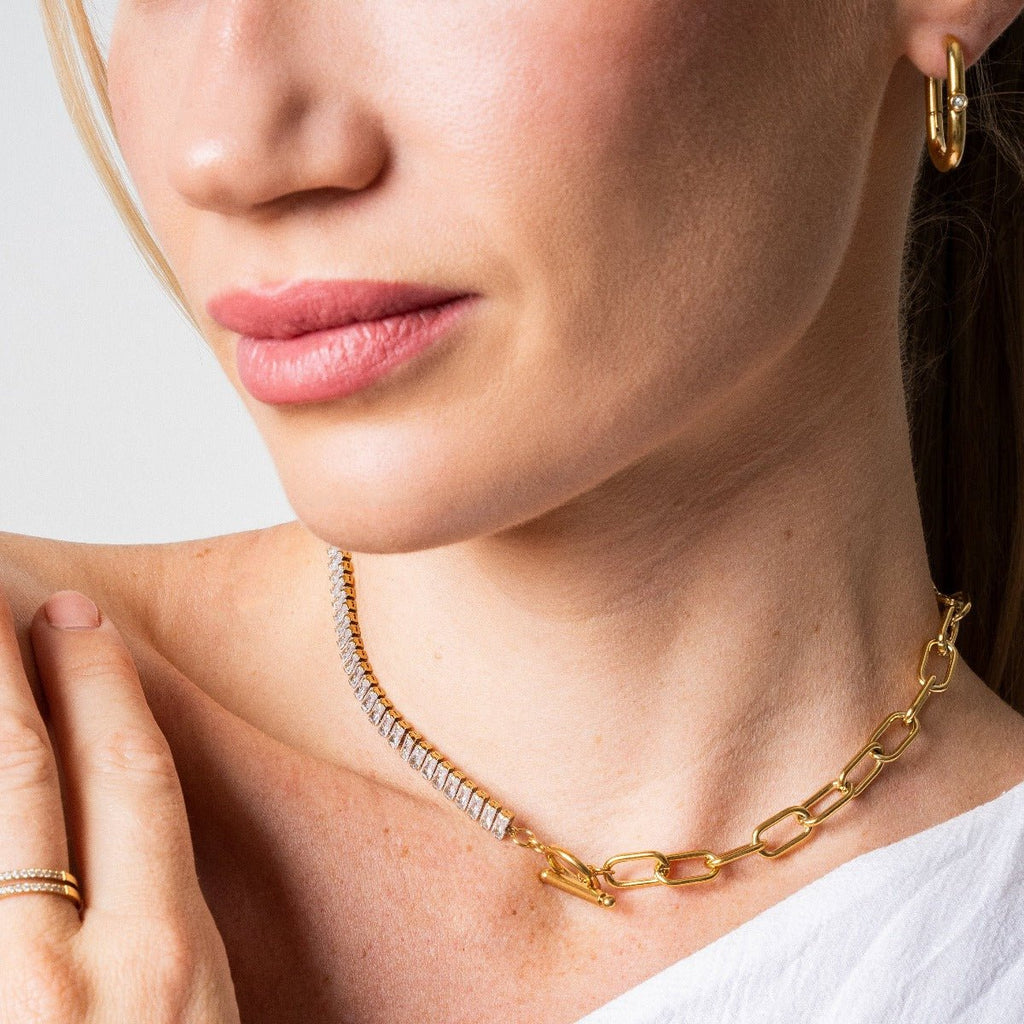 Riviera Baguette Necklace Plated in 18k Gold