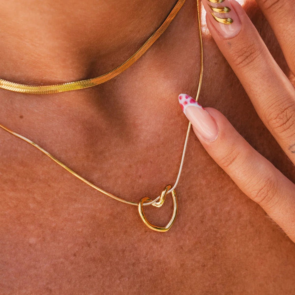 Mix of Minimalist Heart Necklaces Plated in 18K Gold