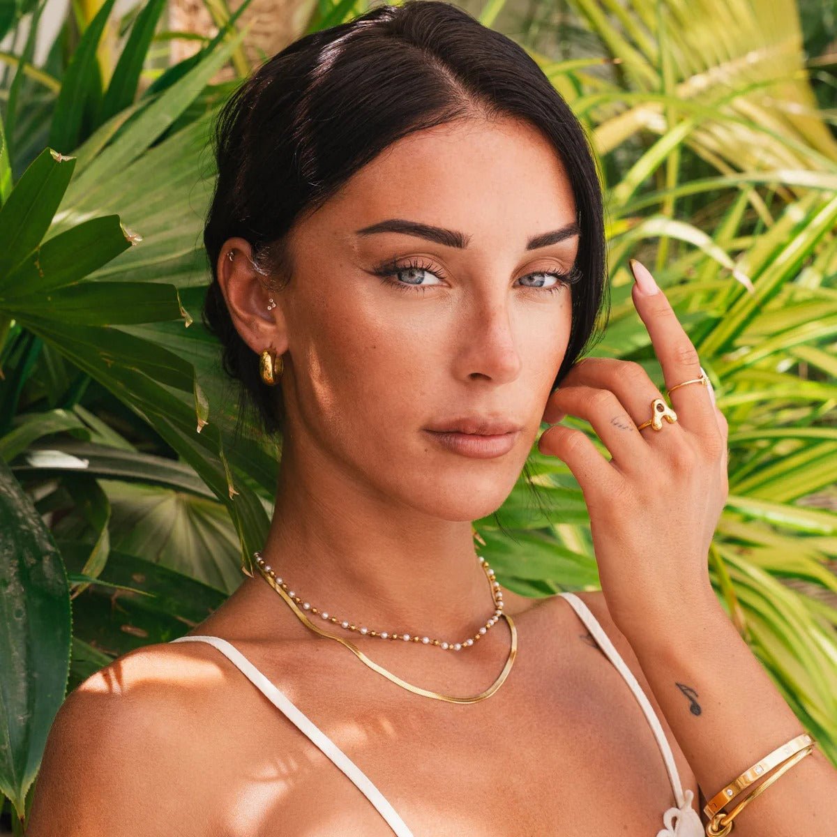 Pearl Necklace Mix Plated in 18K Gold