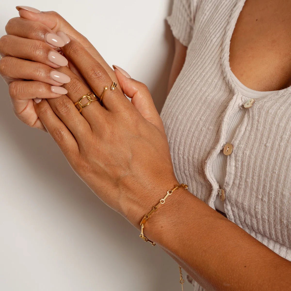 Gold Plated Tablet Link Chain Bracelet 18K