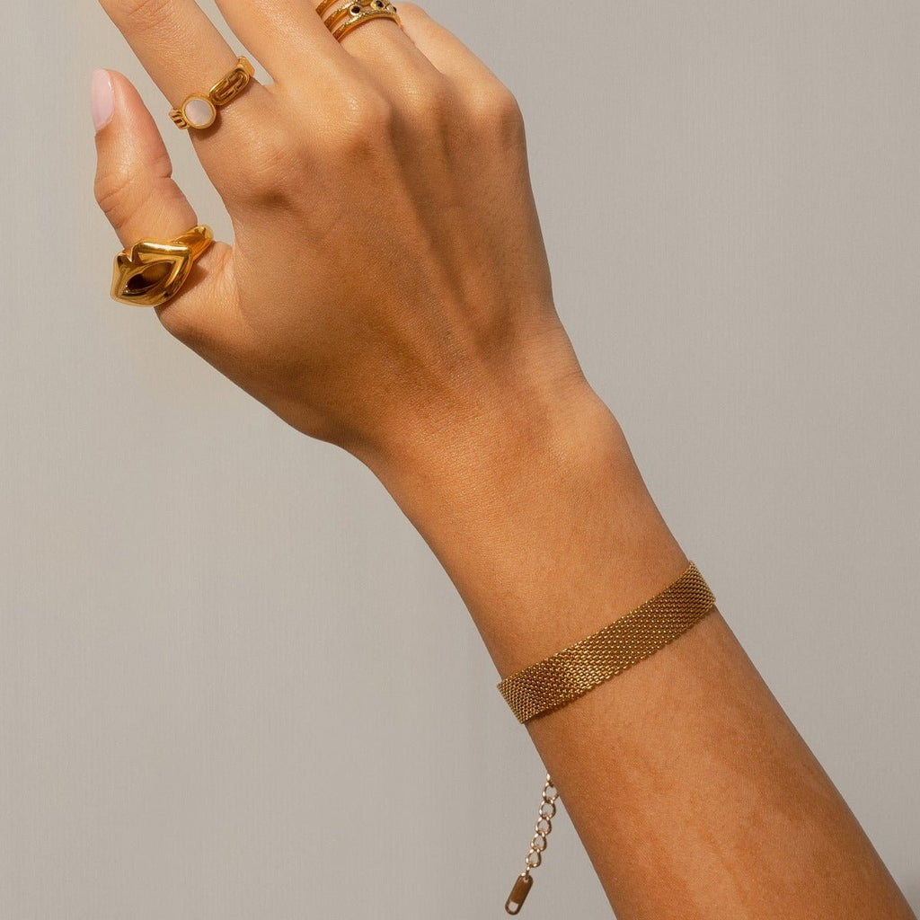 Plain Weave Bracelet Plated in 18K Gold